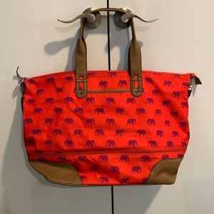 Stella & Dot Getaway expandable bag